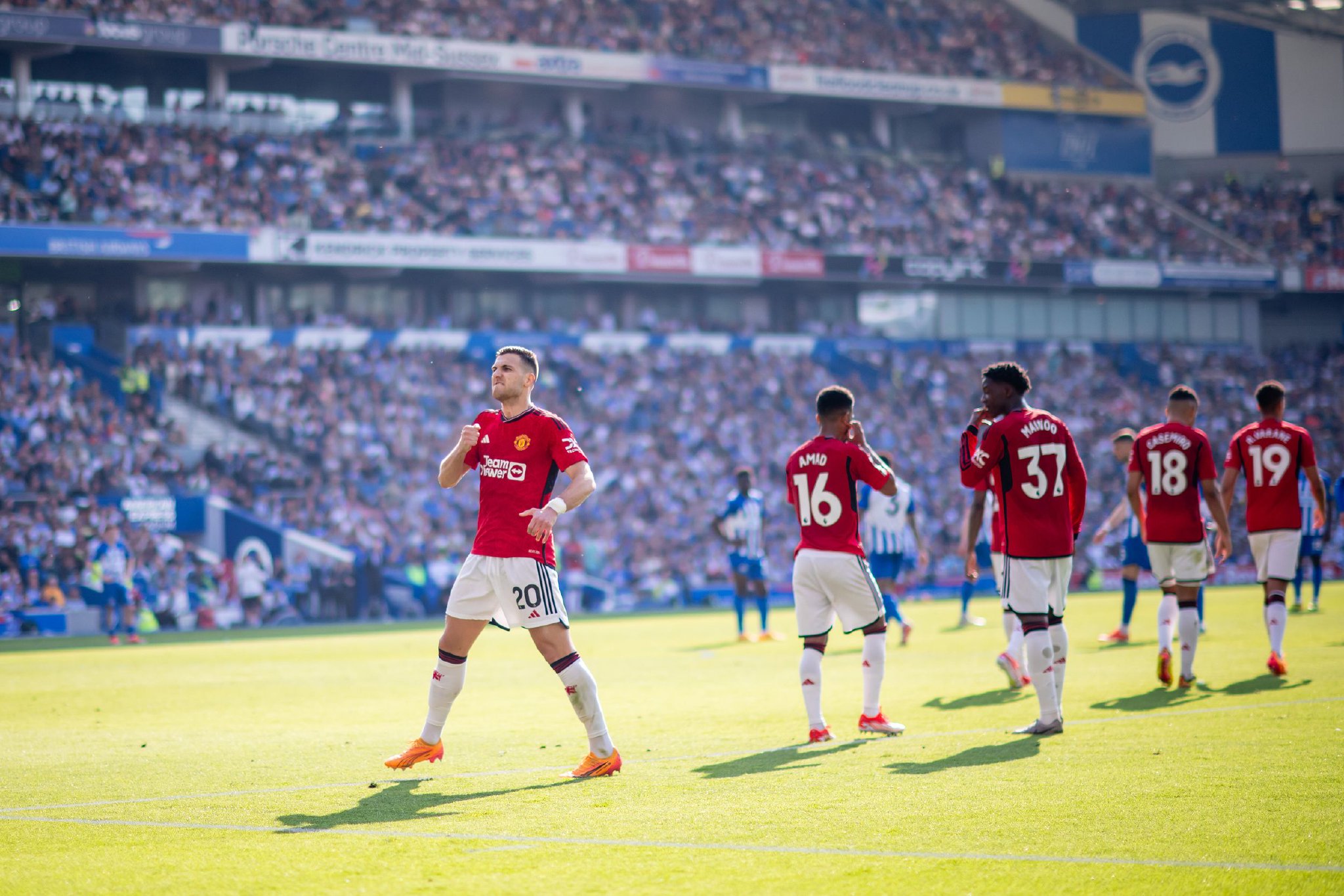 体育产业的 体育产业的